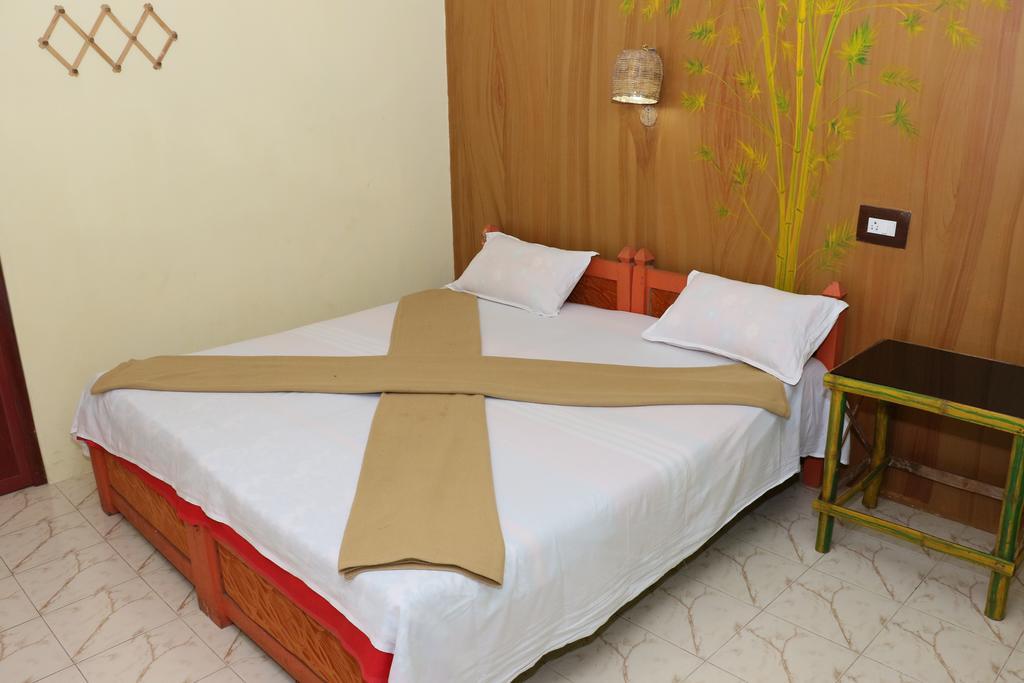 Jungleparadiso Homestay Thekkady Ngoại thất bức ảnh