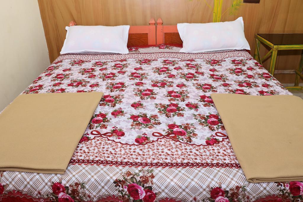 Jungleparadiso Homestay Thekkady Ngoại thất bức ảnh